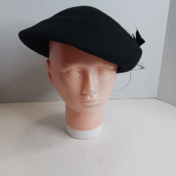 Vintage 1930's Black Gothic Style 100% Wool Cloche Hat with Feathers - Picture 14 of 14